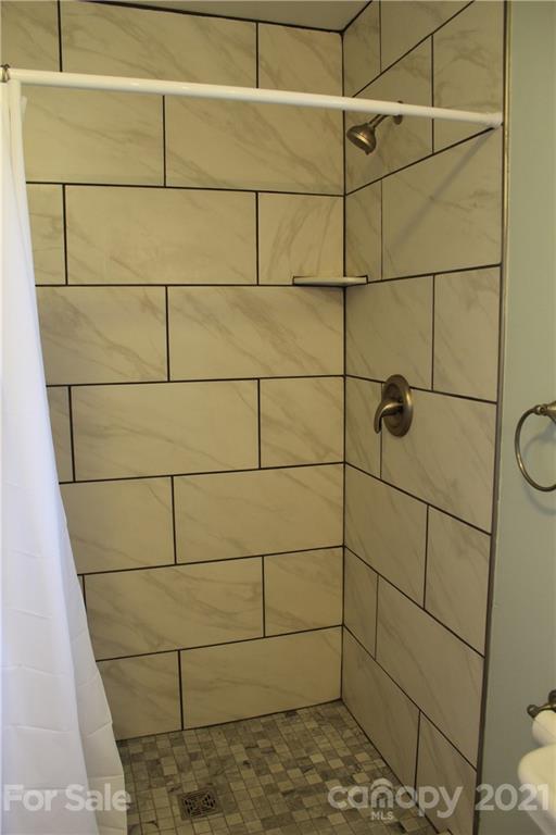 310 Oakdale Road Brevard, NC 28712 - Photo 13 of 22 Gallery Image 13