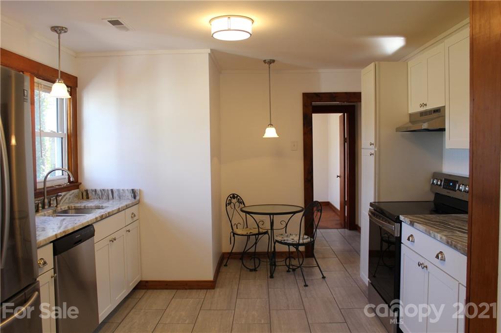 310 Oakdale Road Brevard, NC 28712 - Photo 8 of 22 Gallery Image 8