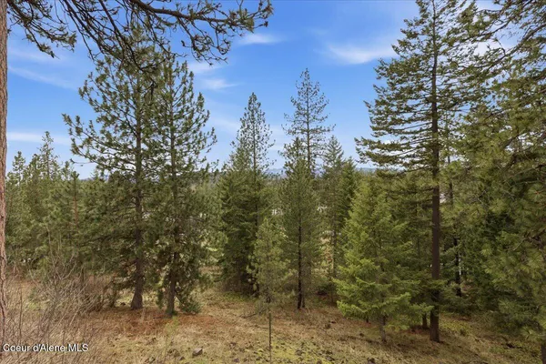 $275,000 | 2586 East Fernan Hill Road, Coeur D'Alene, ID 83814