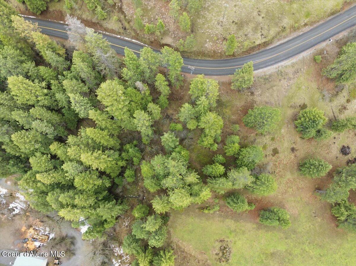 2586 East Fernan Hill Road Coeur D'Alene, ID 83814 - Photo 22 of 23 22-2586 E Fernan Hill Rd_RedHogMedia