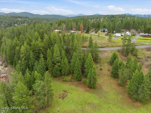$275,000 | 2586 East Fernan Hill Road, Coeur D'Alene, ID 83814