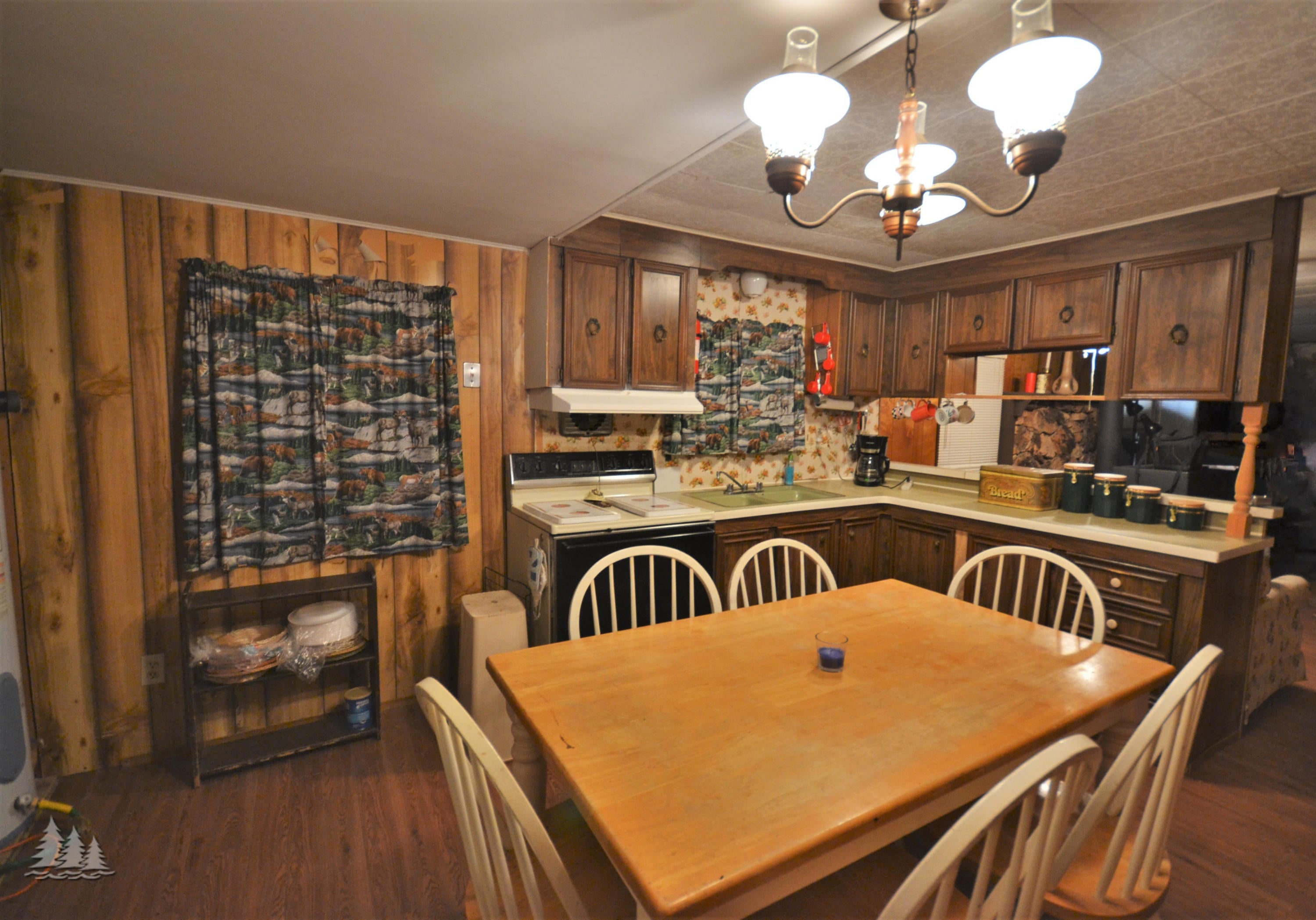 839 Oak Lake Road Lewiston, MI 49756 - Photo 7 of 25 Gallery Image 7