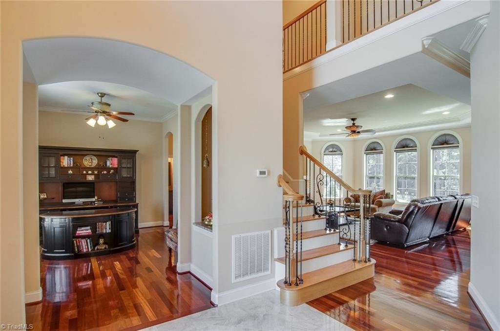 2172 Cherrywood Drive Clemmons, NC 27012 - Photo 2 of 24