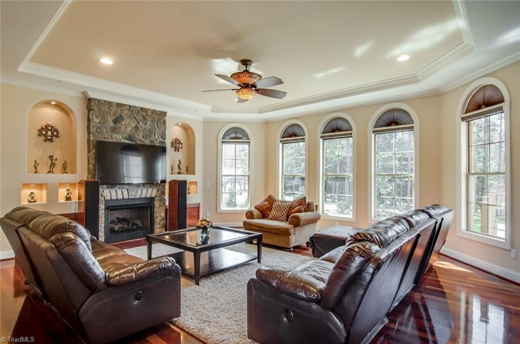 2172 Cherrywood Drive Clemmons, NC 27012 - Photo 4 of 24