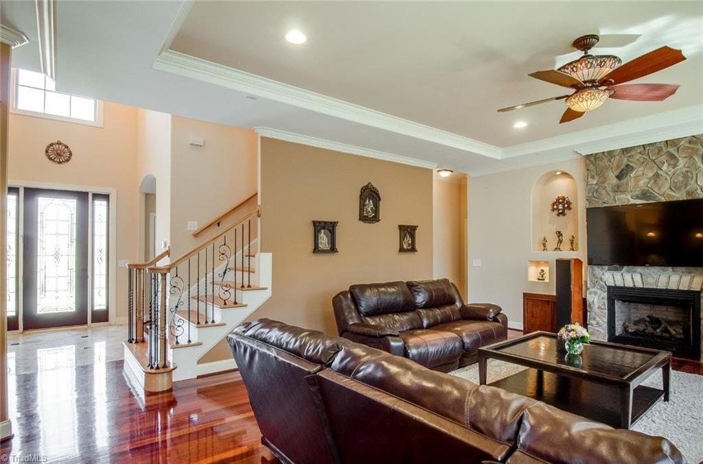 2172 Cherrywood Drive Clemmons, NC 27012 - Photo 5 of 24