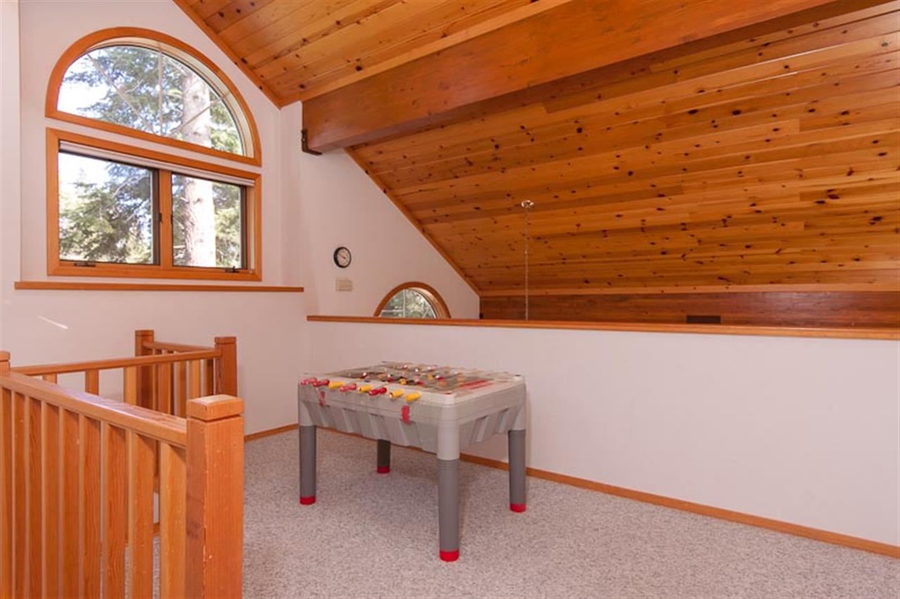 11511 Chalet Road Truckee, CA 96161 - Photo 10 of 14 Gallery Image 10