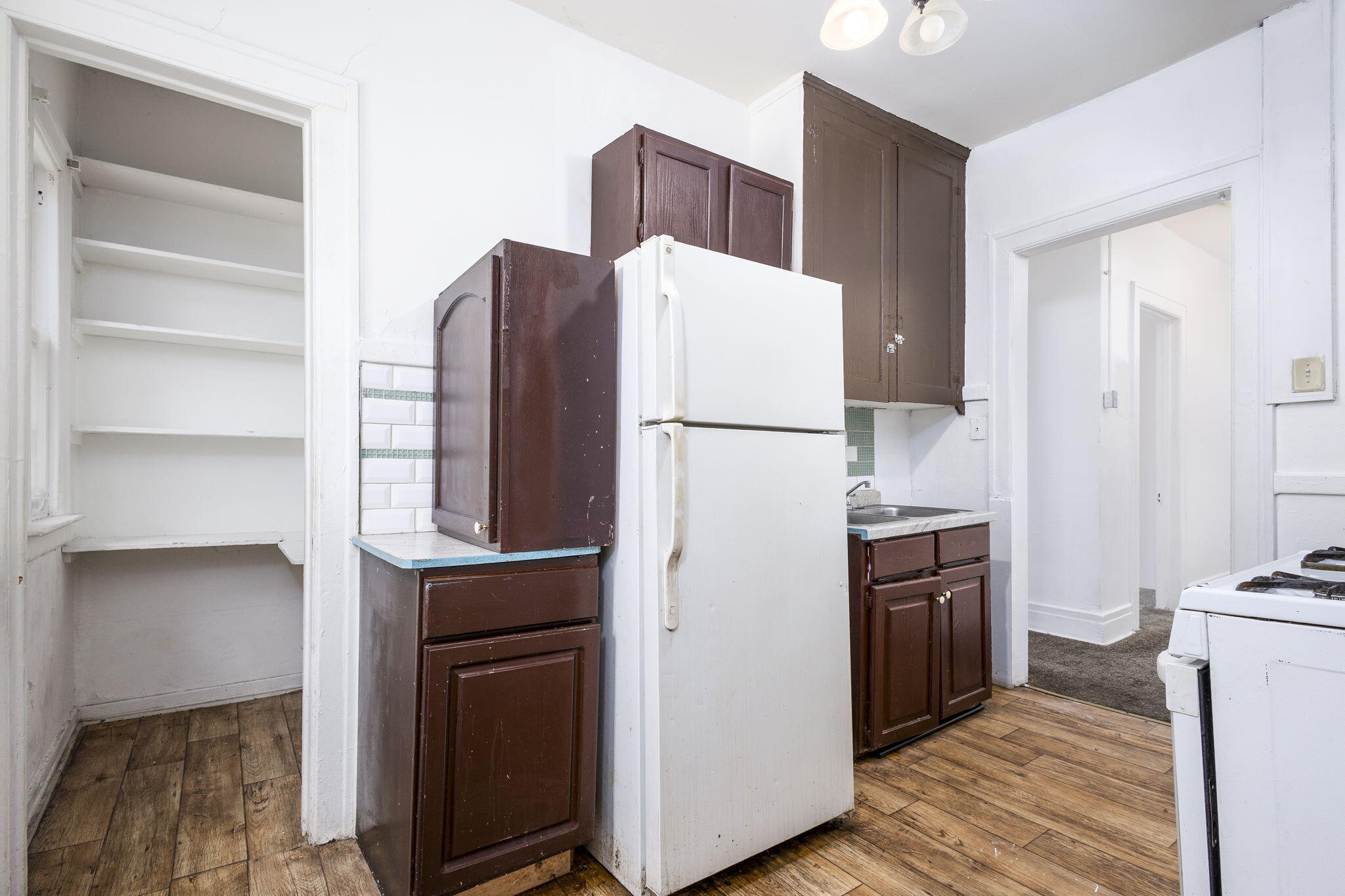 1565 West Grand Boulevard, Unit 4 Detroit, MI 48210 - Photo 3 of 16 2 Kitchen v2