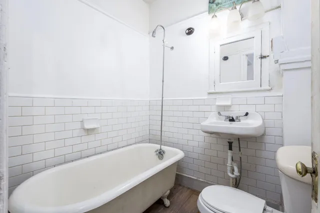 $700 | 1565 West Grand Boulevard, Unit 4, Detroit, MI 48210