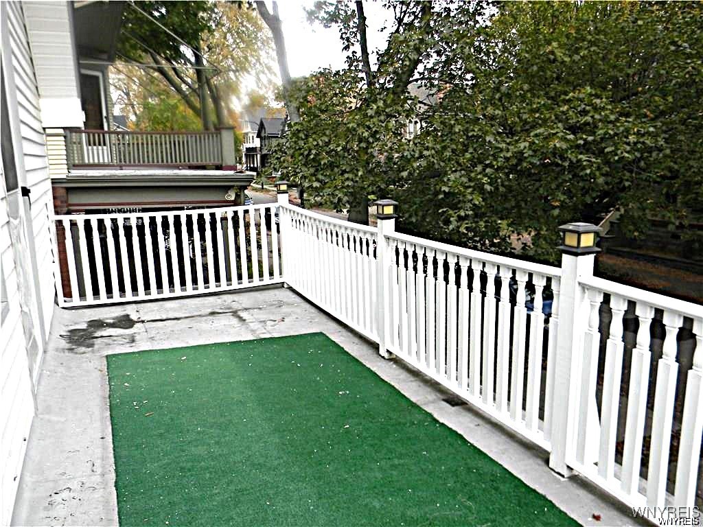 116 College Street Buffalo, NY 14201 - Photo 3 of 15