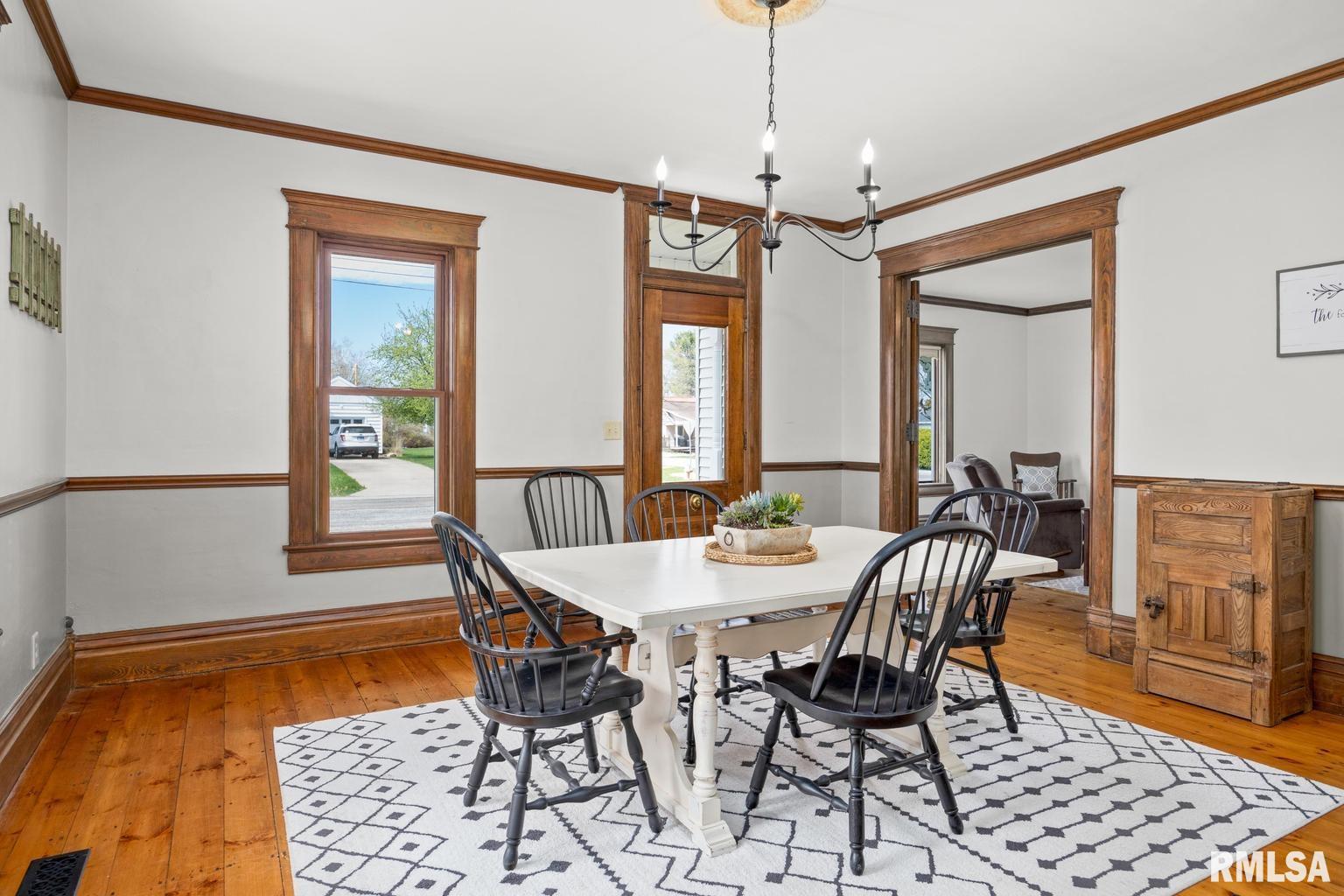 320 North Hanover Street Metamora, IL 61548 - Photo 8 of 56