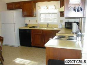 8509 Castlekeep Road Charlotte, NC 28226 - Photo 4 of 8 Gallery Image 4