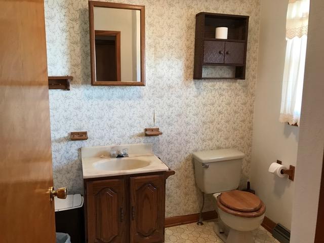 7918 Dunlap Creek Road Covington, VA 24426 - Photo 9 of 26 Bathroom
