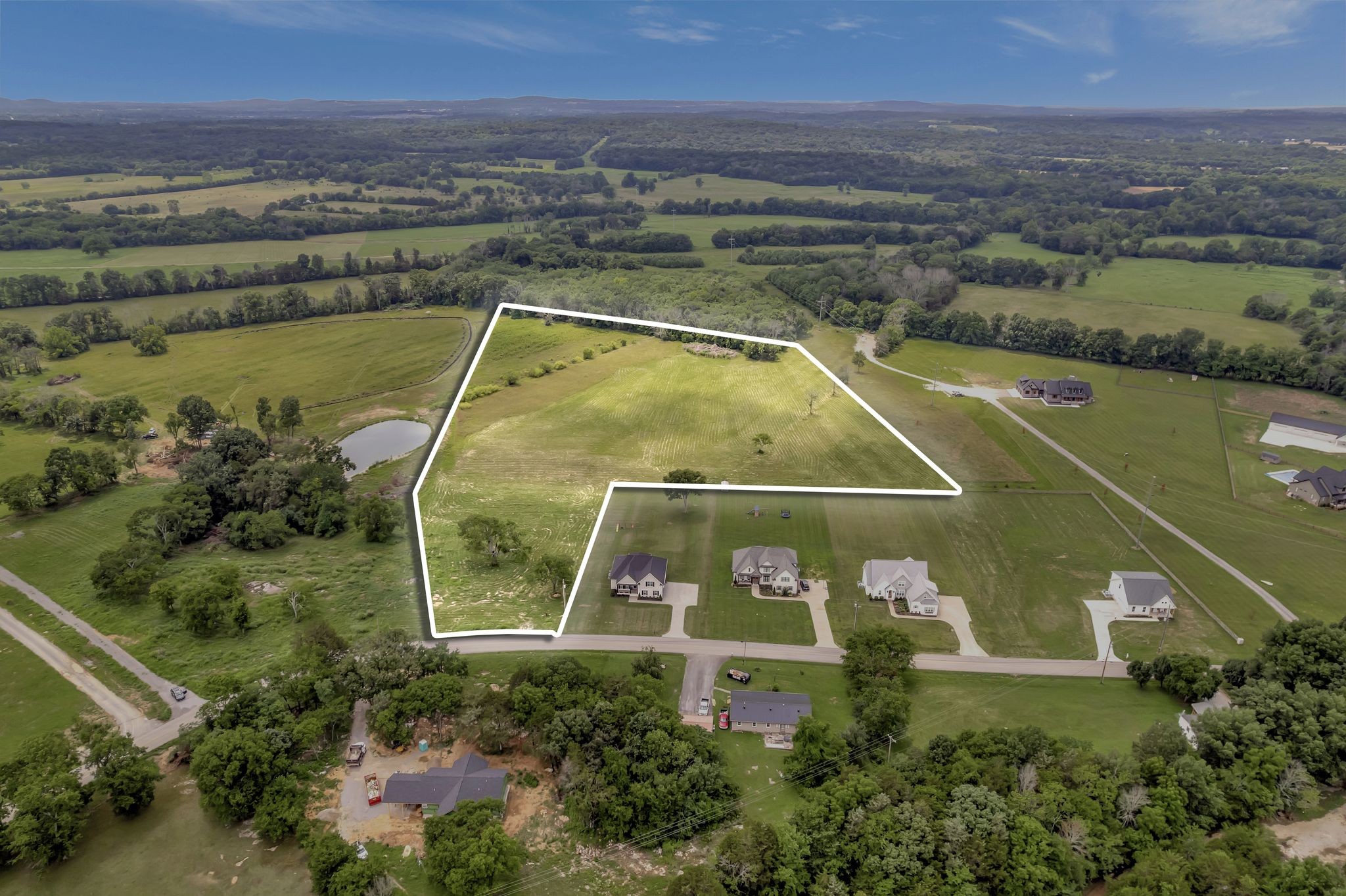 1982 Hamilton Chambers Road Lebanon, TN 37087 - Photo 22 of 24 Gallery Image 22