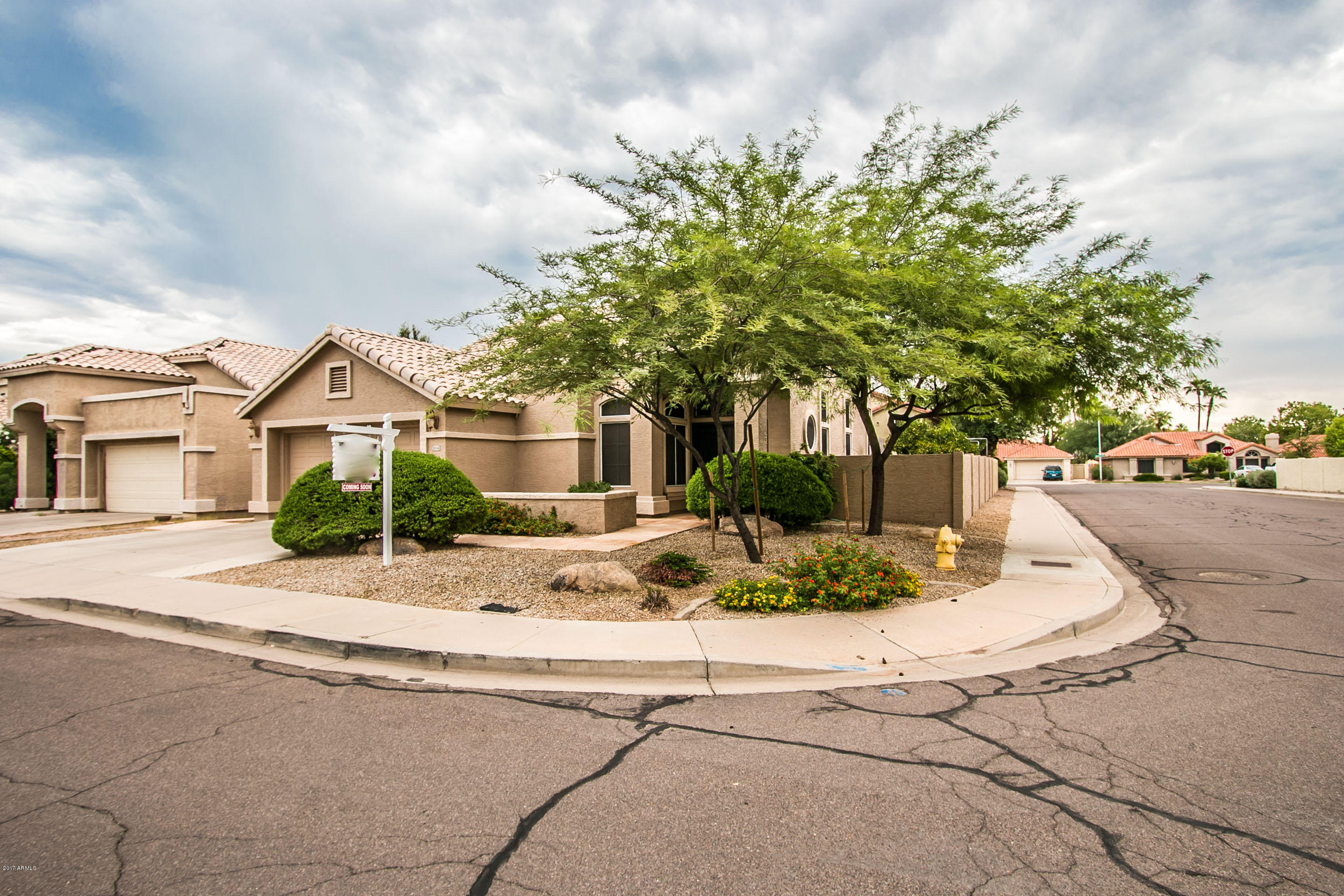 52 West El Freda Road Tempe, AZ 85284 - Photo 1 of 44 W EL FREDA -1