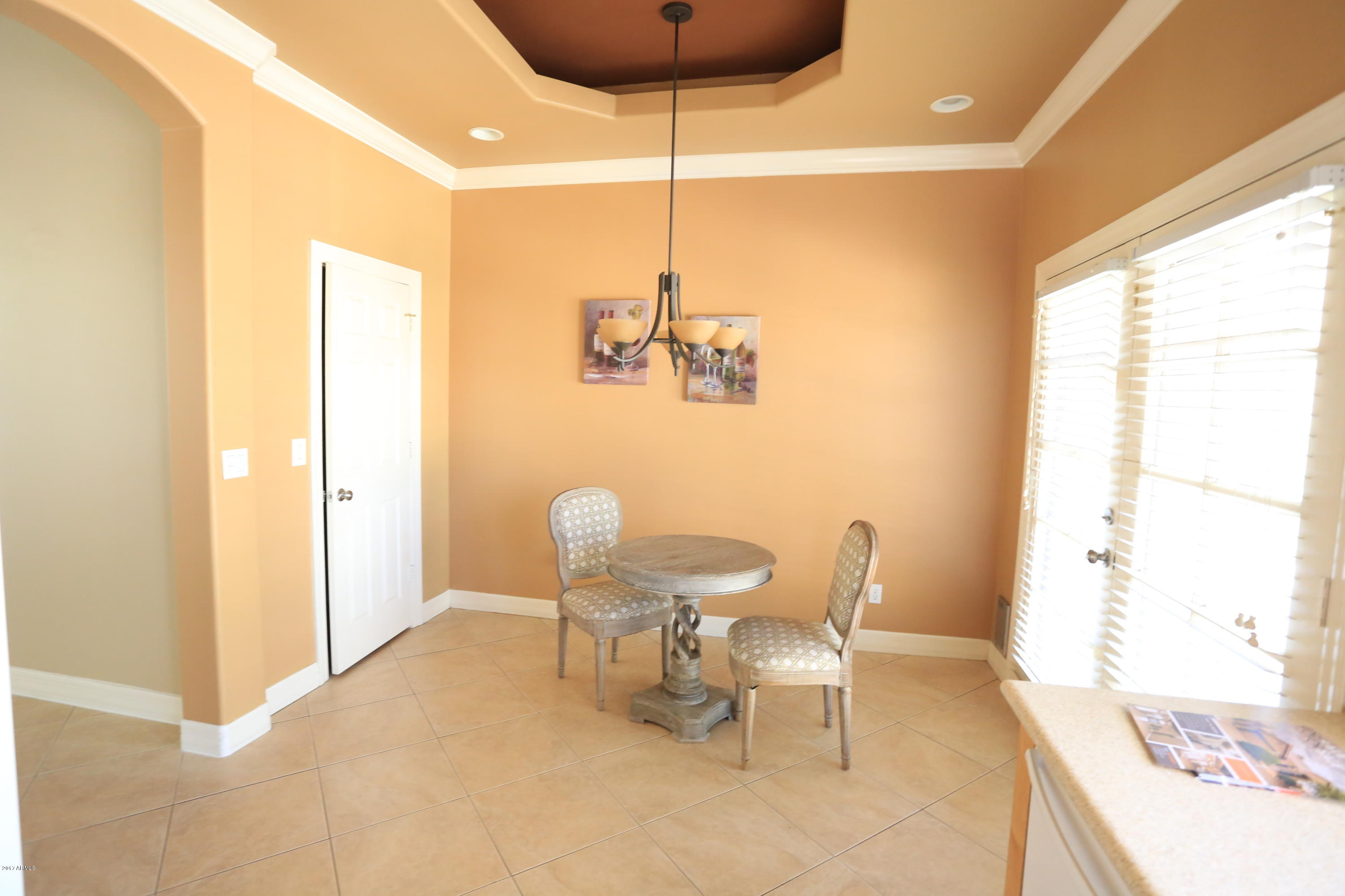 52 West El Freda Road Tempe, AZ 85284 - Photo 43 of 44 446B0594