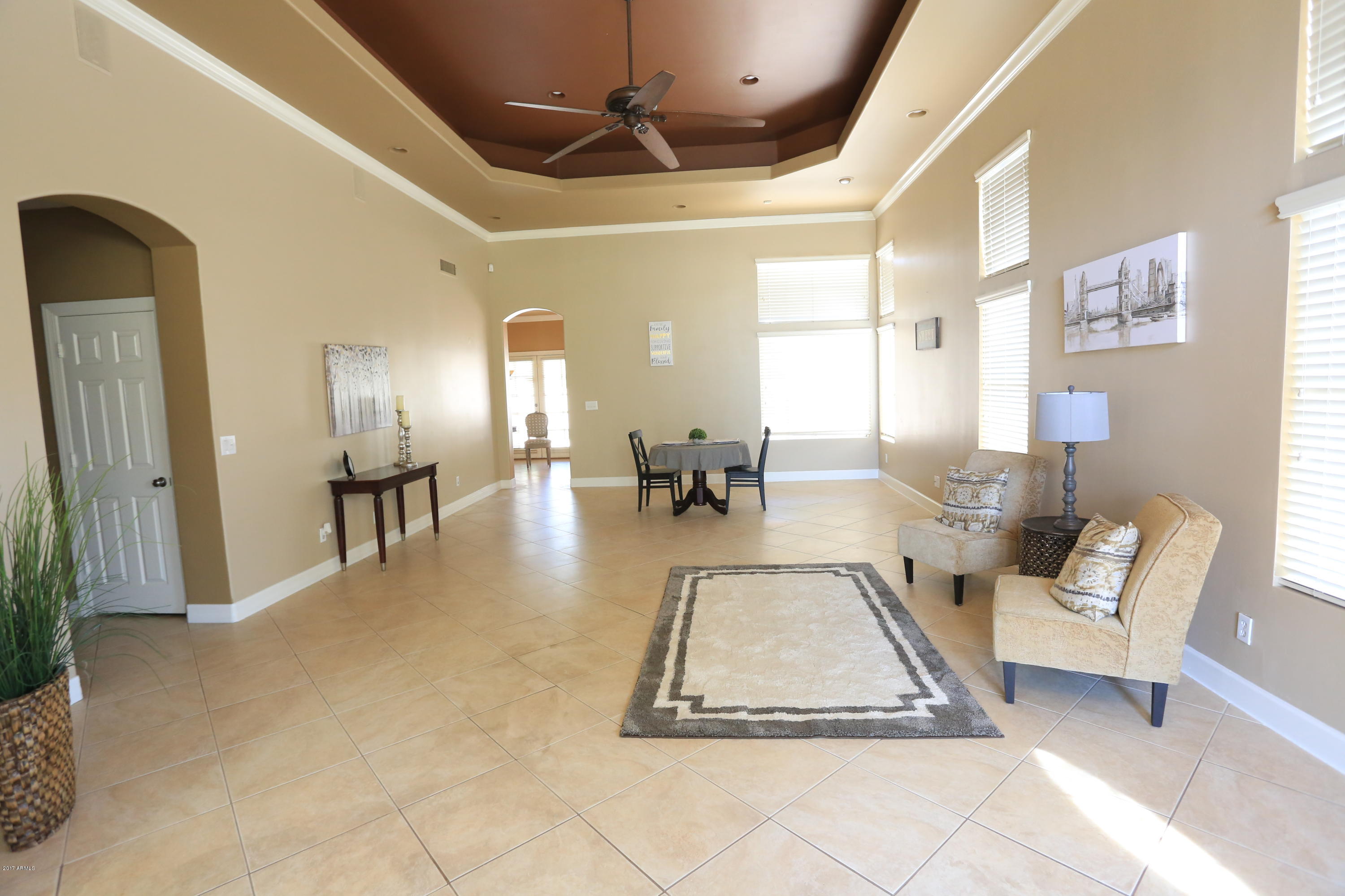 52 West El Freda Road Tempe, AZ 85284 - Photo 7 of 44 446B0576