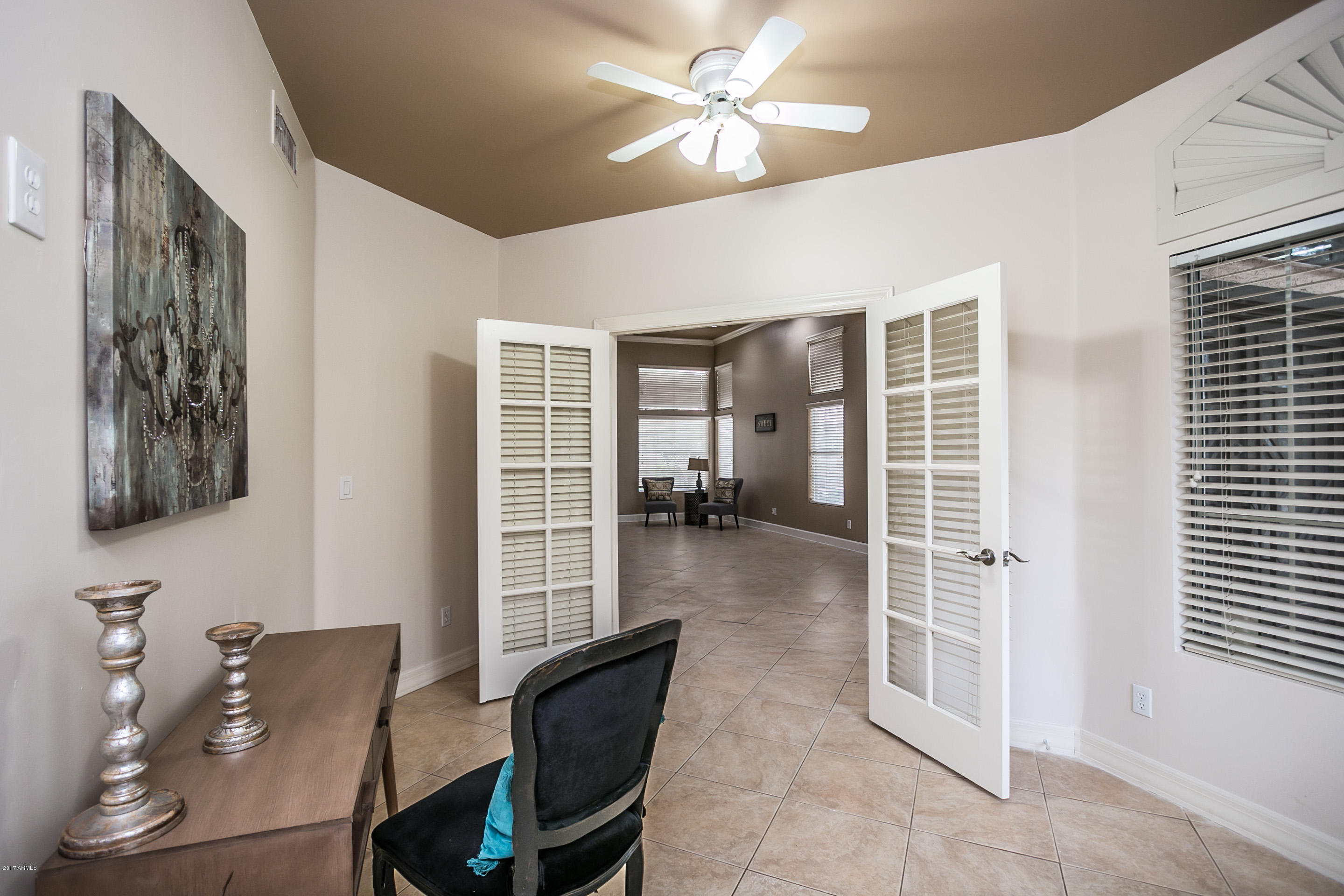 52 West El Freda Road Tempe, AZ 85284 - Photo 10 of 44 W EL FREDA -10