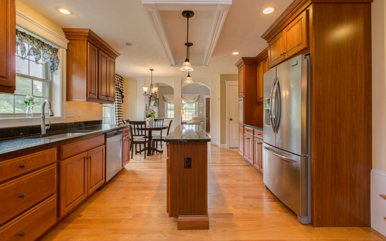 18 Nesmith Road Windham, NH 03087 - Photo 11 of 40