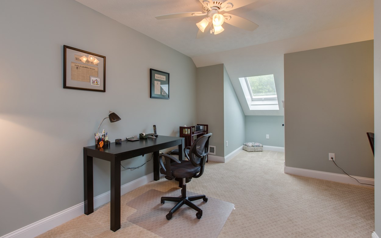 18 Nesmith Road Windham, NH 03087 - Photo 31 of 40