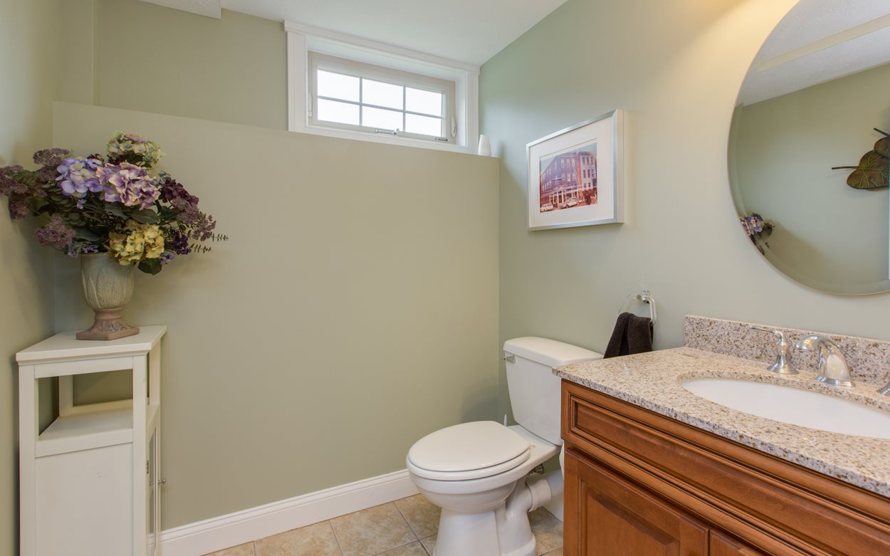 18 Nesmith Road Windham, NH 03087 - Photo 37 of 40