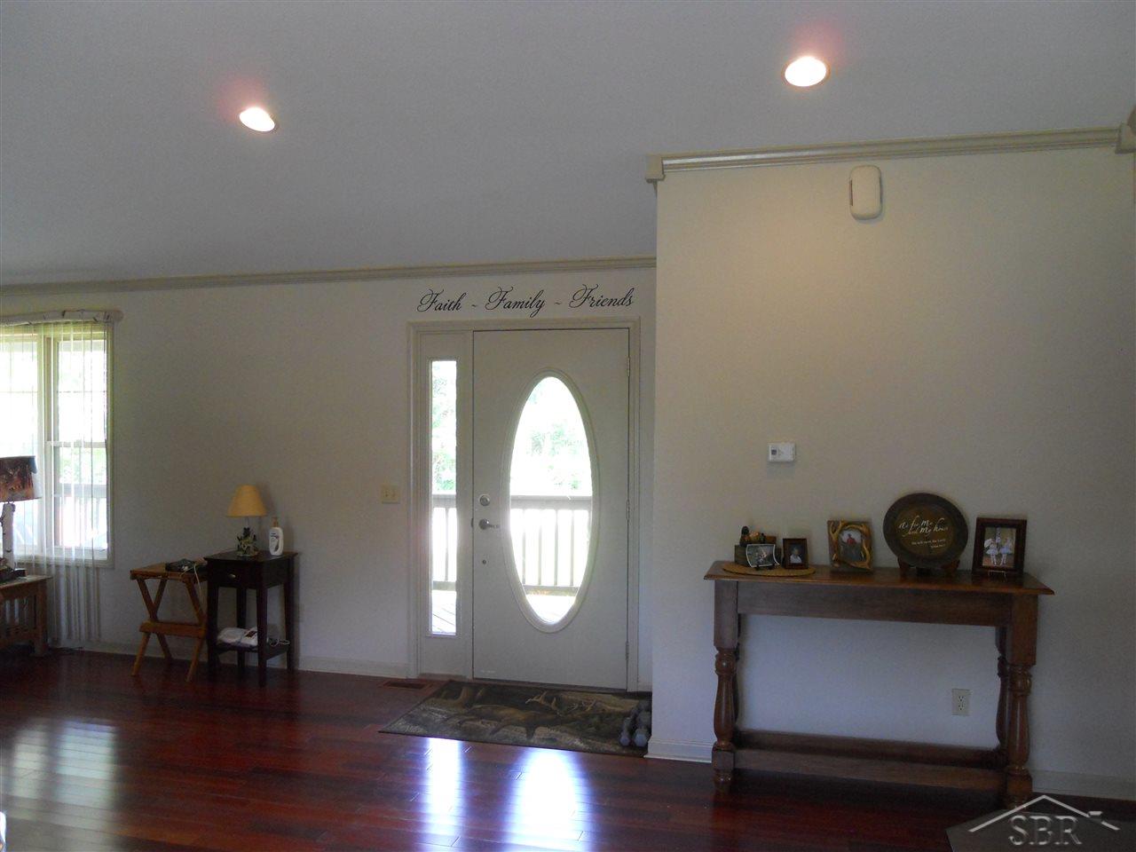7328 Oak Road Vassar, MI 48768 - Photo 2 of 52 31254533-1.JPG