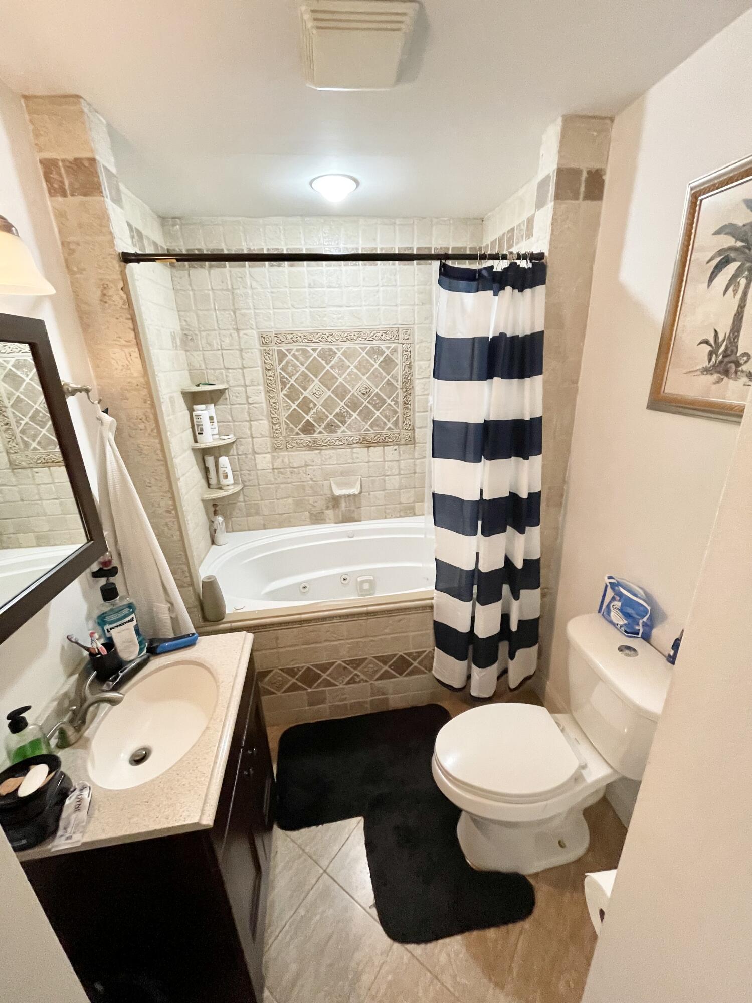 360 Southwest 2nd Street Boca Raton, FL 33432 - Photo 15 of 21 IMG-2214