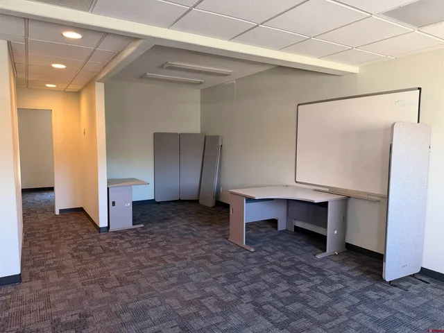 $4,000 | 2530 Colorado Avenue, Unit 2A, Durango, CO 81301