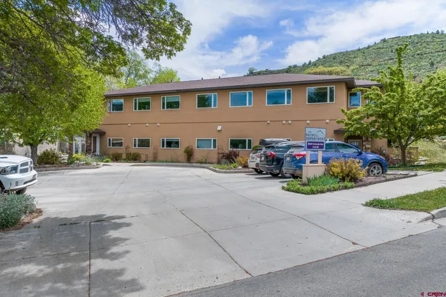 $4,000 | 2530 Colorado Avenue, Unit 2A, Durango, CO 81301