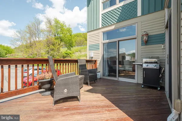 $699,900 | 1278 Deep Creek Drive, Unit C3, McHenry, MD 21541