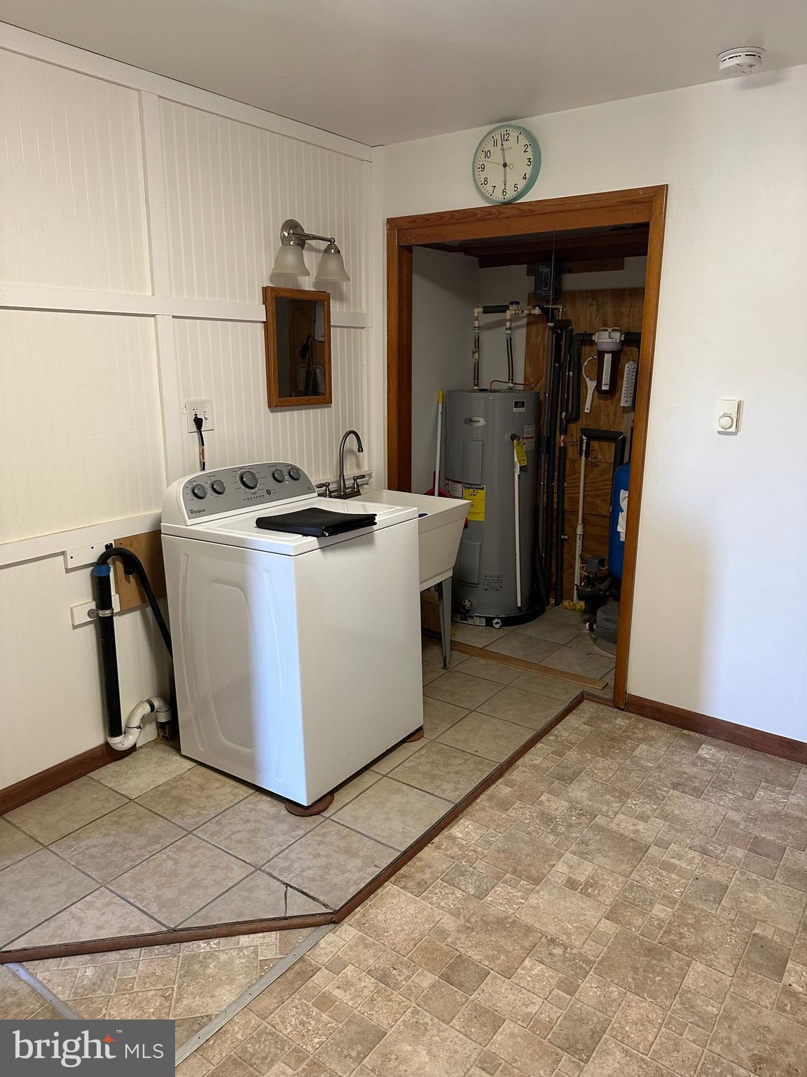 266 Jackson Road Quarryville, PA 17566 - Photo 30 of 32 a view of a kitchen with a sink