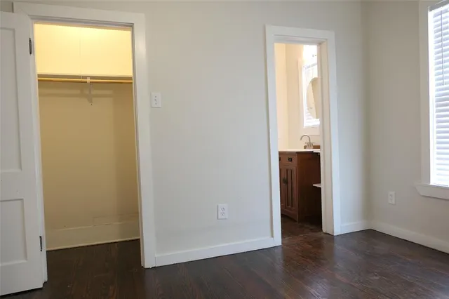 $2,895 | 823 Grandview Avenue, Dallas, TX 75223