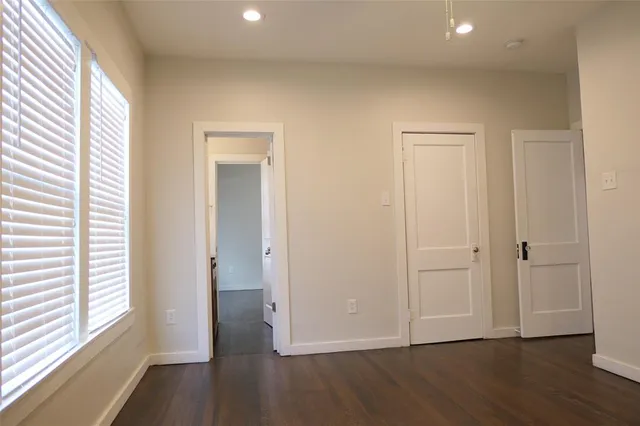 $2,895 | 823 Grandview Avenue, Dallas, TX 75223