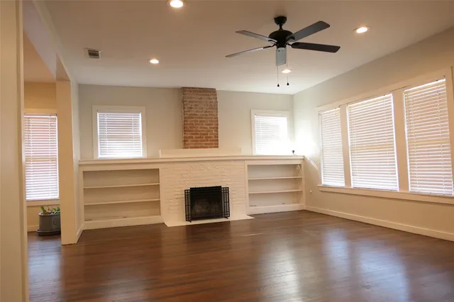 $2,895 | 823 Grandview Avenue, Dallas, TX 75223