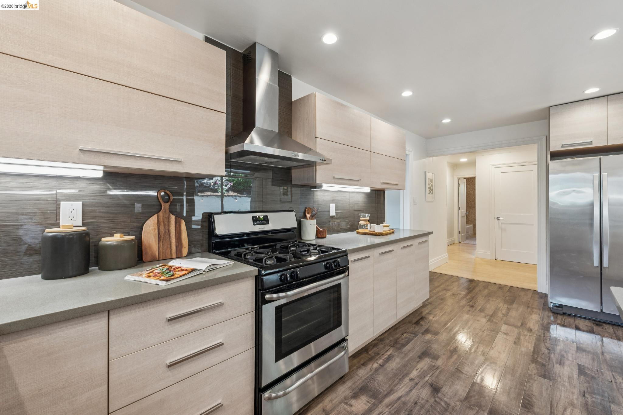 515 Vincente Avenue Berkeley, CA 94707 - Photo 21 of 82
