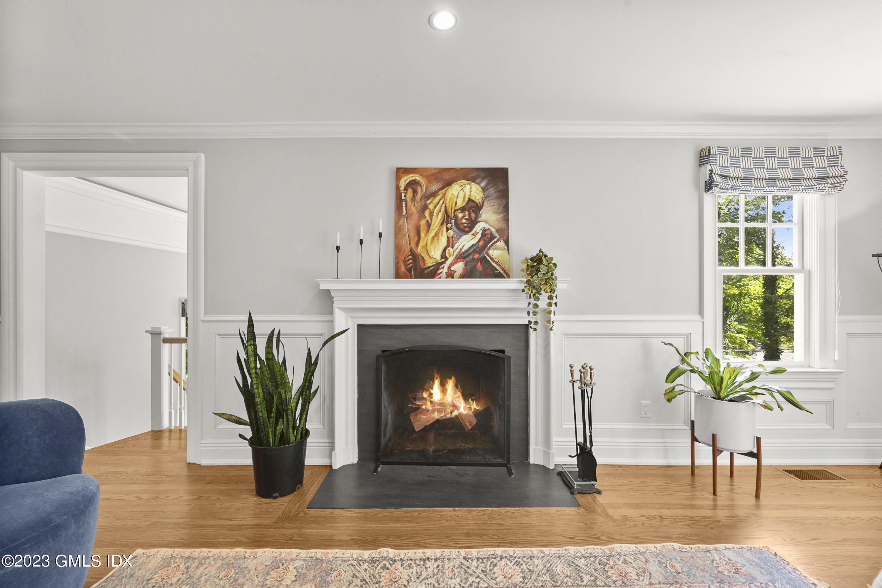 36 Evergreen Road Greenwich, CT 06830 - Photo 5 of 42 a living room with furniture and a fireplace