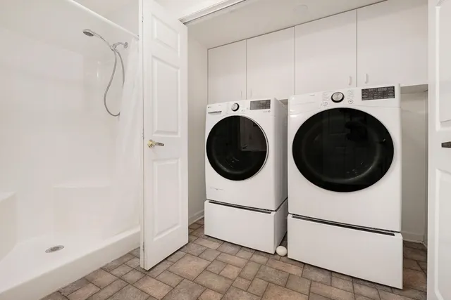 $268,500 | 407 East 3rd Avenue, Unit 2, Elkhorn, WI 53121