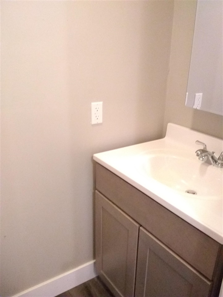 3209 East Pierson Road Flint, MI 48506 - Photo 8 of 20