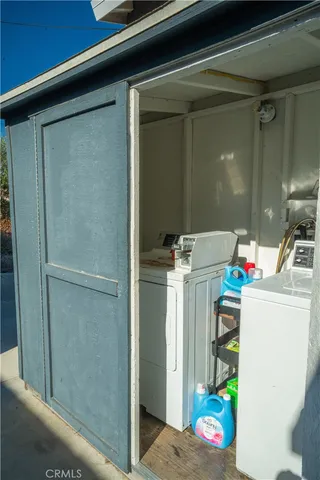 $1,495,000 | 11835 Gale Avenue, Hawthorne, CA 90250