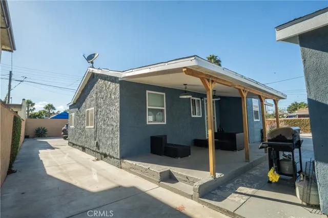 $1,495,000 | 11835 Gale Avenue, Hawthorne, CA 90250