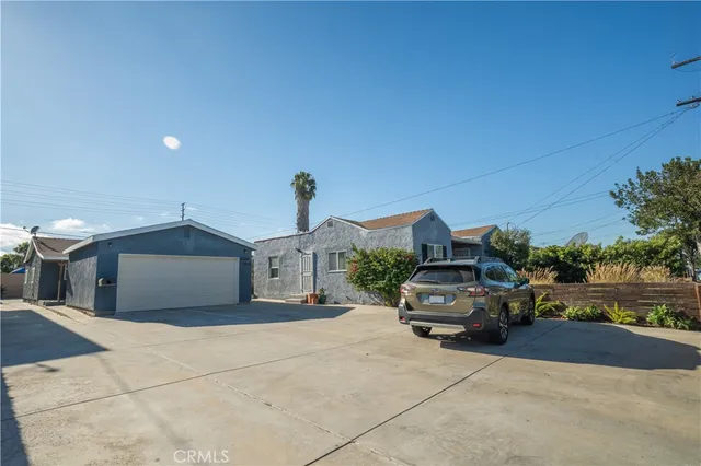 $1,495,000 | 11835 Gale Avenue, Hawthorne, CA 90250