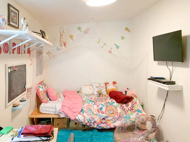 $1,495,000 | 11835 Gale Avenue, Hawthorne, CA 90250