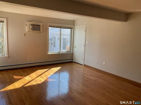 $1,800 | 157 Woodland Drive, Unit 157, Cromwell, CT 06416
