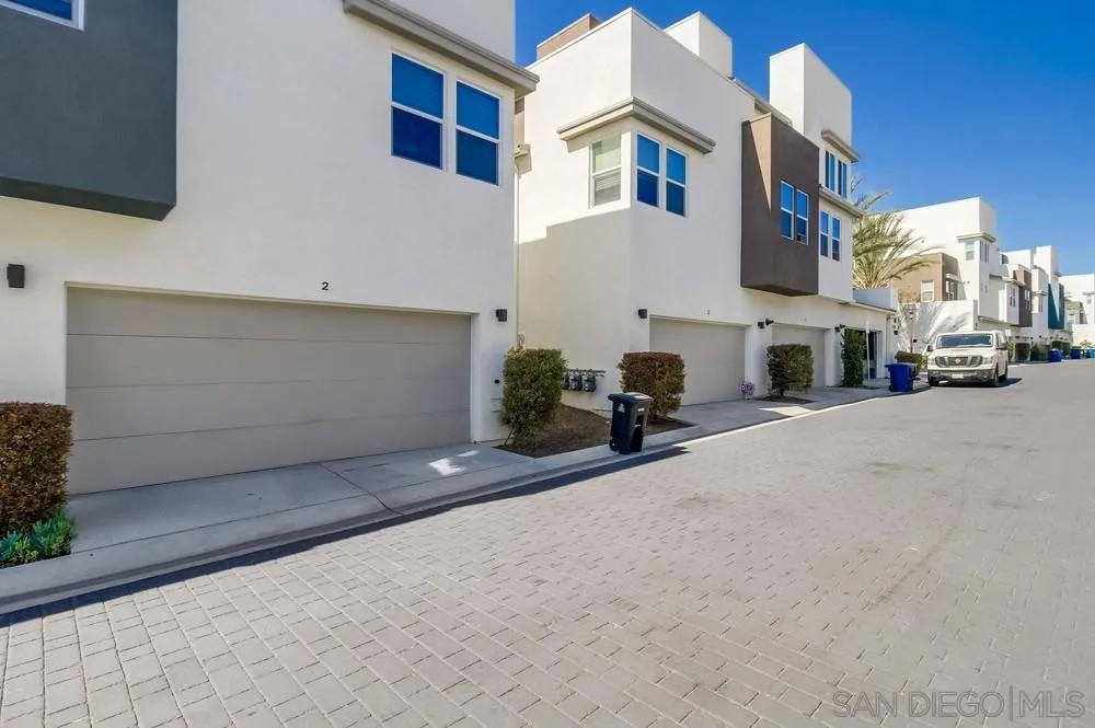2092 Tango Loop, Unit 2 Chula Vista, CA 91915 - Photo 31 of 43
