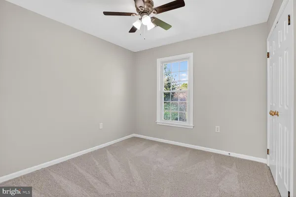$1,034,900 | 3110 Kinross Circle, Herndon, VA 20171