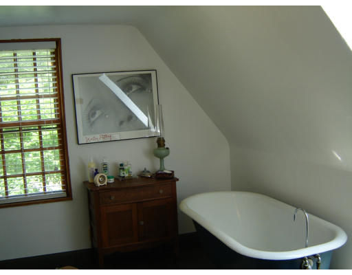 247 Wendell Road Shutesbury, MA 01072 - Photo 8 of 13 Gallery Image 8