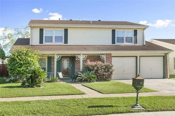 $215,000 | 3813 Deer Run Lane, Harvey, LA 70058