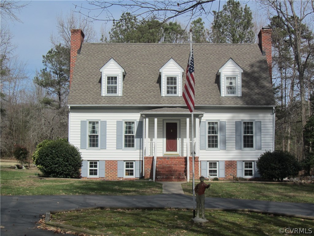4010 North Hen Peck Road Quinton, VA 23141 - Photo 5 of 21 Gallery Image 5