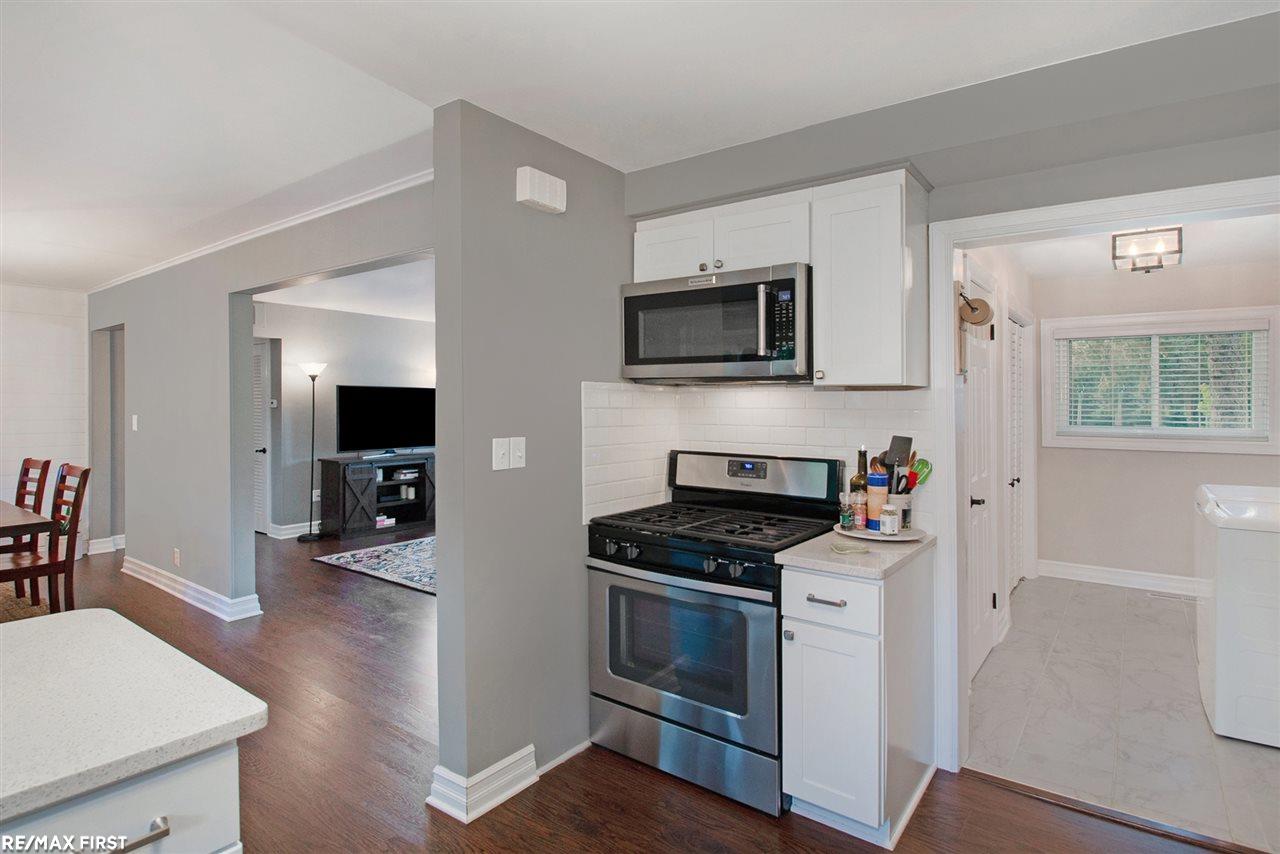 26 Wimpole Drive Rochester, MI 48309 - Photo 7 of 24 31394166-6.JPG