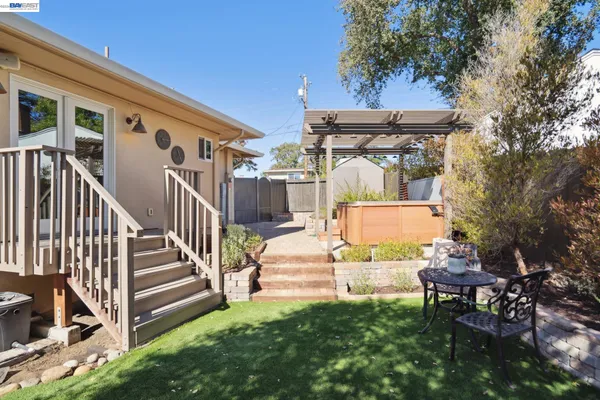 $1,895,000 | 682 Jennie Court, Lafayette, CA 94549