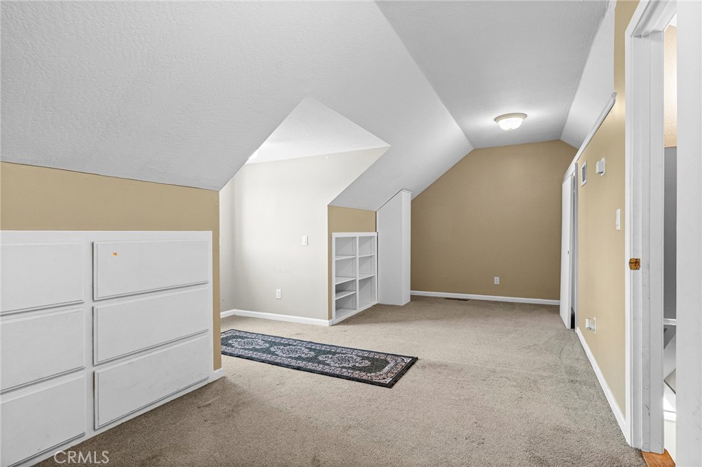 9857 Lott Road Durham, CA 95938 - Photo 25 of 42 Upstairs room or den
